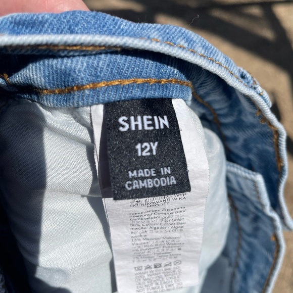 SHEIN Blue Denim Lace Trim Fringe Shorts - Picture 5 of 5